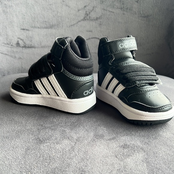 NWT Baby/Toddler Adidas High Tops - Picture 10 of 13